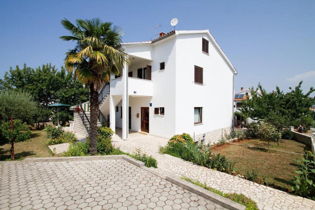 Laura'S Apartment Poreč Buitenkant foto